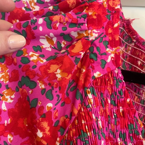 NWT Large JODIFL by Los Angeles Smocked Fuschia Floral Ruffle Dress - Picture 4 of 7